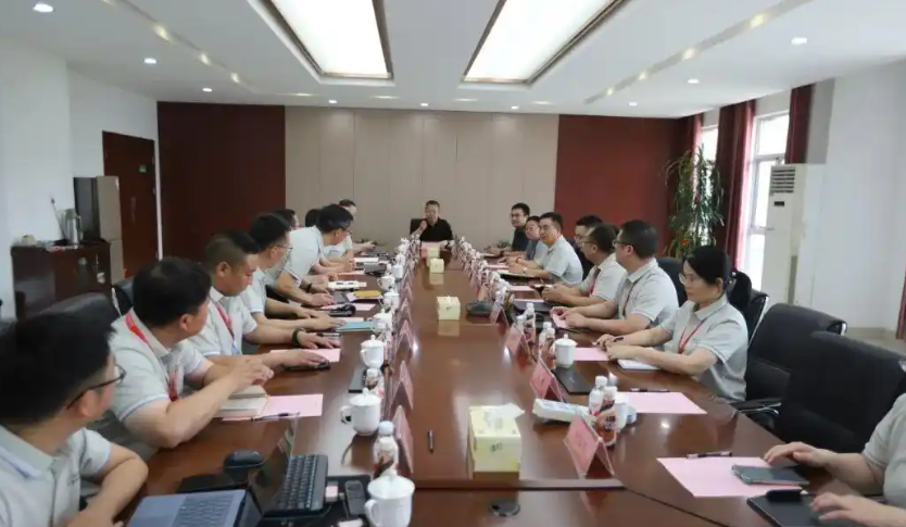 堅(jiān)持創(chuàng)新引領(lǐng)，深耕高倍率鋰電賽道 柳江赴長(zhǎng)虹三杰開展調(diào)研